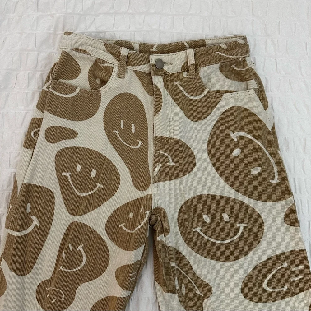 ASOS Bailey Rose Smiley Face Pants - Picture 4 of 6